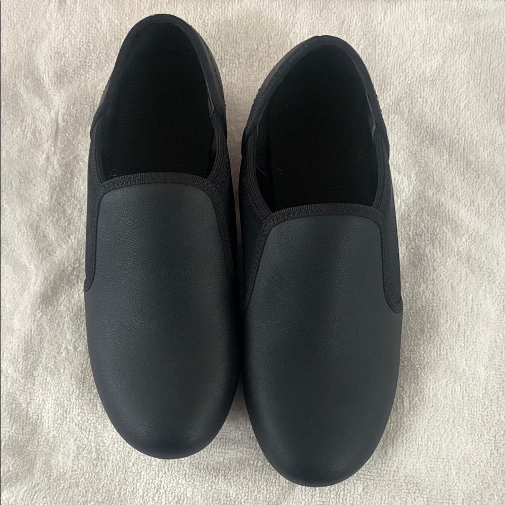 Linodes Child’s Slip On Elastic tap shoes